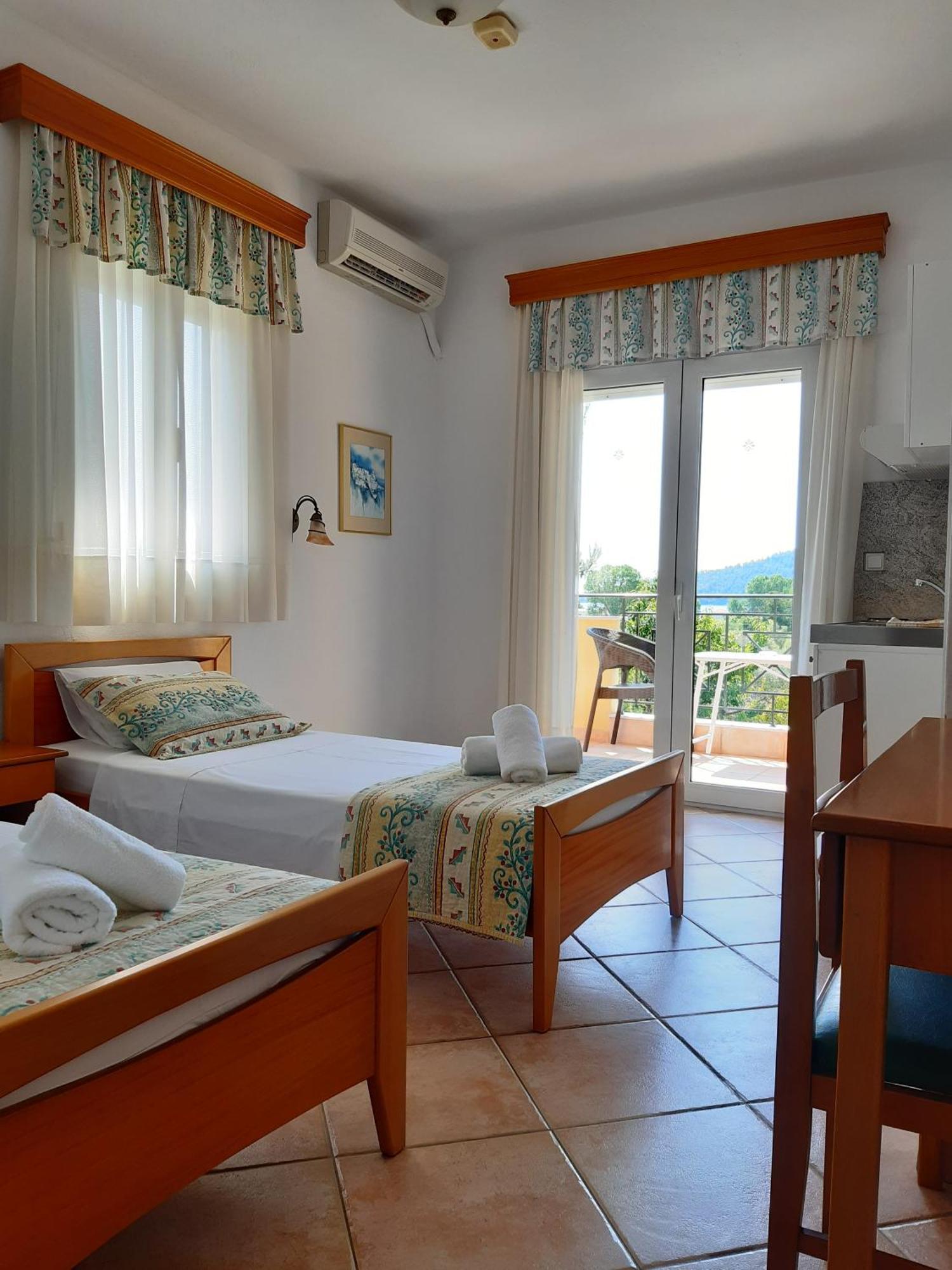 Nostos Studios Golden Beach Chrysi Ammoudia Kamer foto